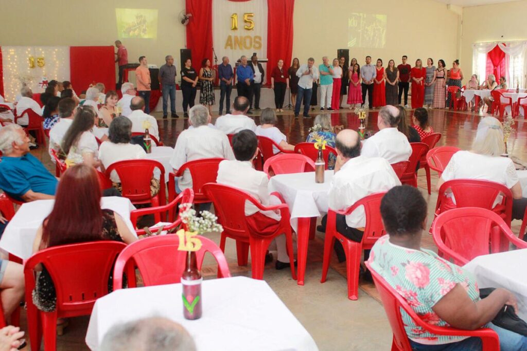 Em clima de muita festa, Certi Pioneiro comemora aniversário de 15 anos