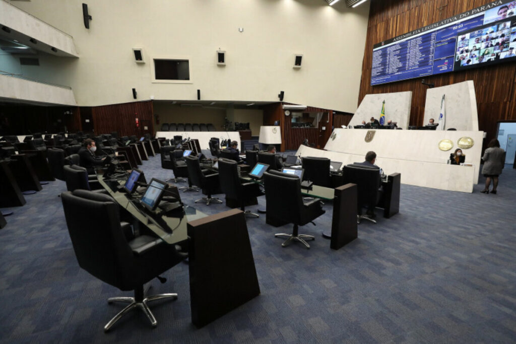 Alep aprova criação de programa que estimula manutenção das vagas de aprendizes durante a pandemia