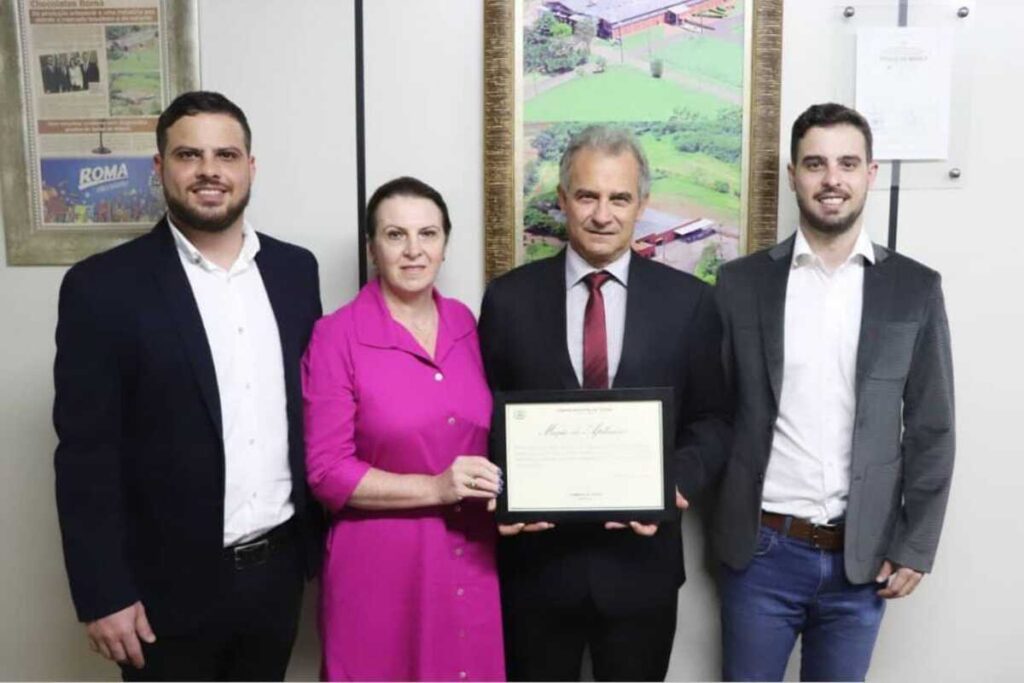 Chocolates Roma é homenageada com Moção de Aplausos pelos 27 anos.