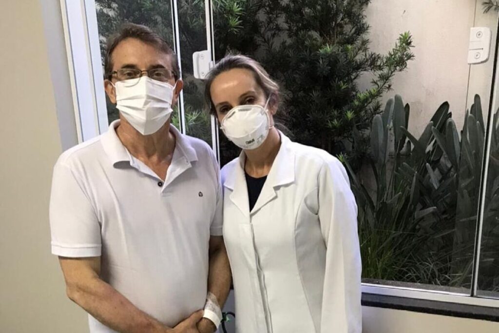 Beto Lunitti recebe alta, mas continua afastado de suas funções
