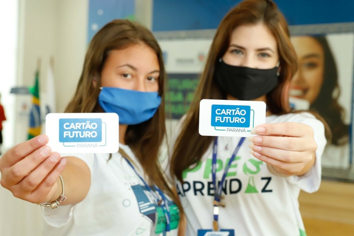 Cartão Futuro abre 15 mil oportunidades para jovens aprendizes no Paraná
