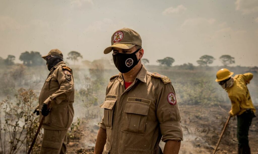 Bombeiros do Paraná vão ajudar no combate a incêndio no Pantanal