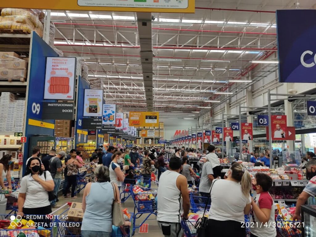 Comércio de Toledo vai funcionar normalmente no dia de Corpus Christi