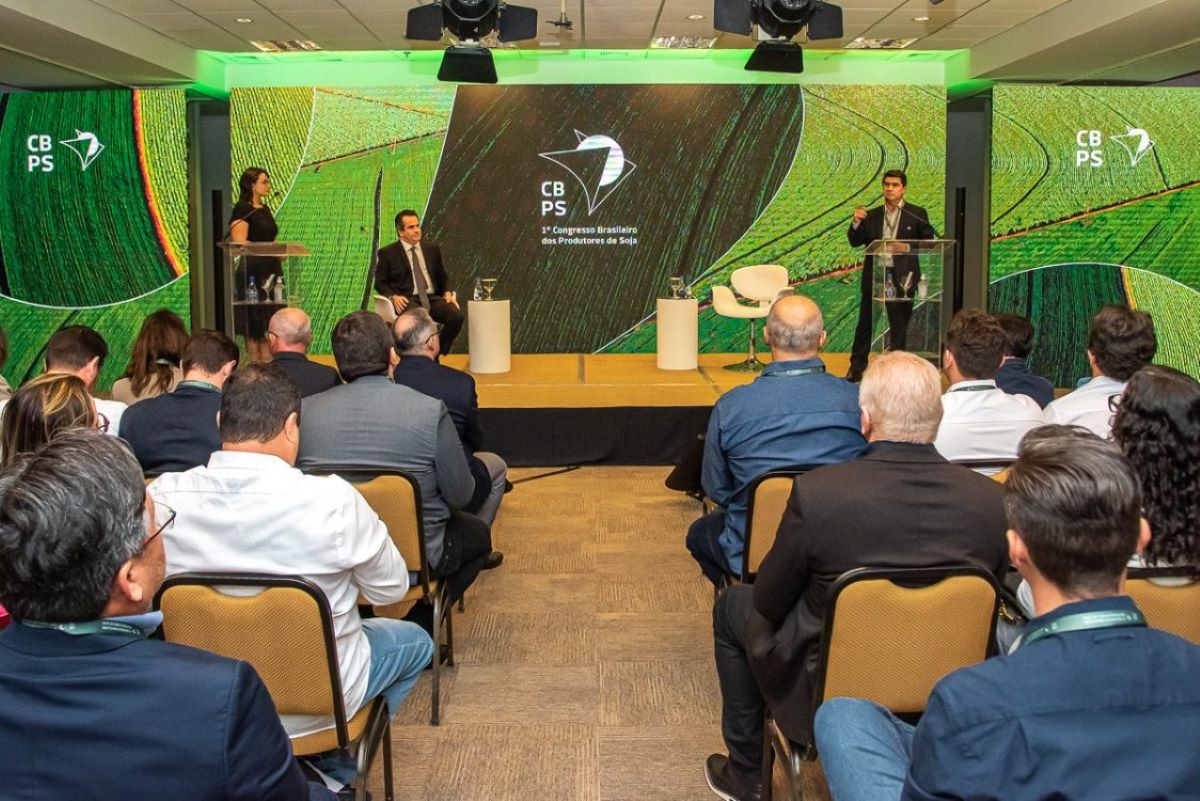 Aprosoja Brasil promove 1º Congresso Brasileiro dos Produtores de Soja