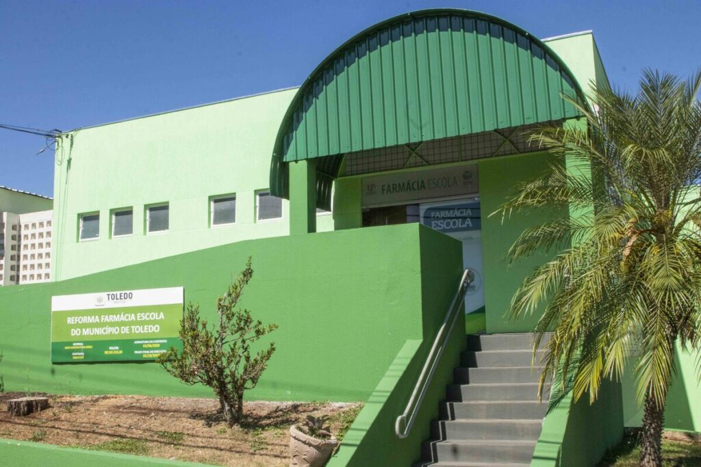 Com casos de Covid-19 em queda, Toledo reabre Farmácia Escola em 3/11