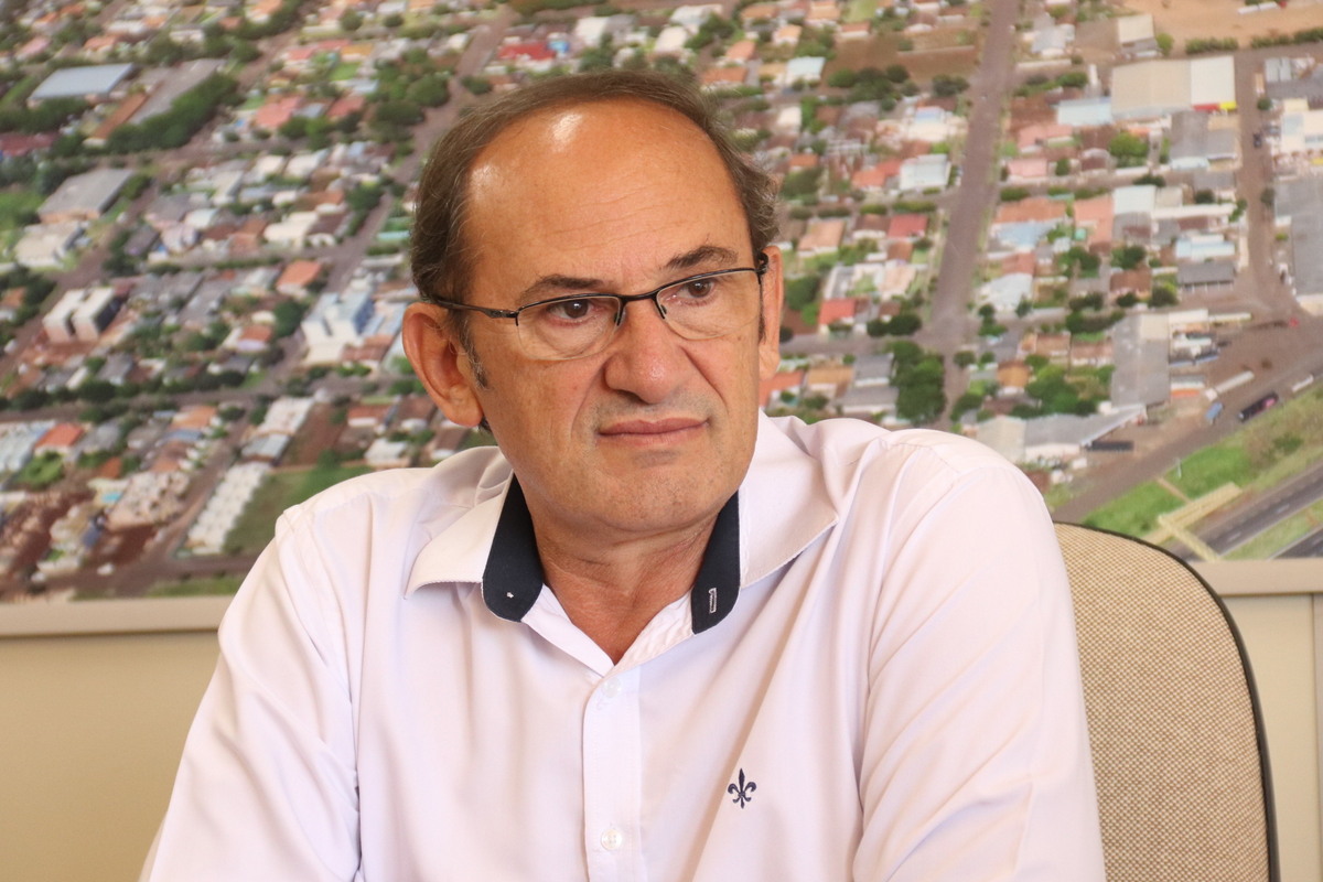 Lucio de Marchi recebeu o município com R$ 50 milhões em caixa e entregará com mais de R$ 100 milhões
