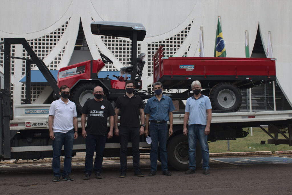 Máquinas agrícolas terão registro gratuito