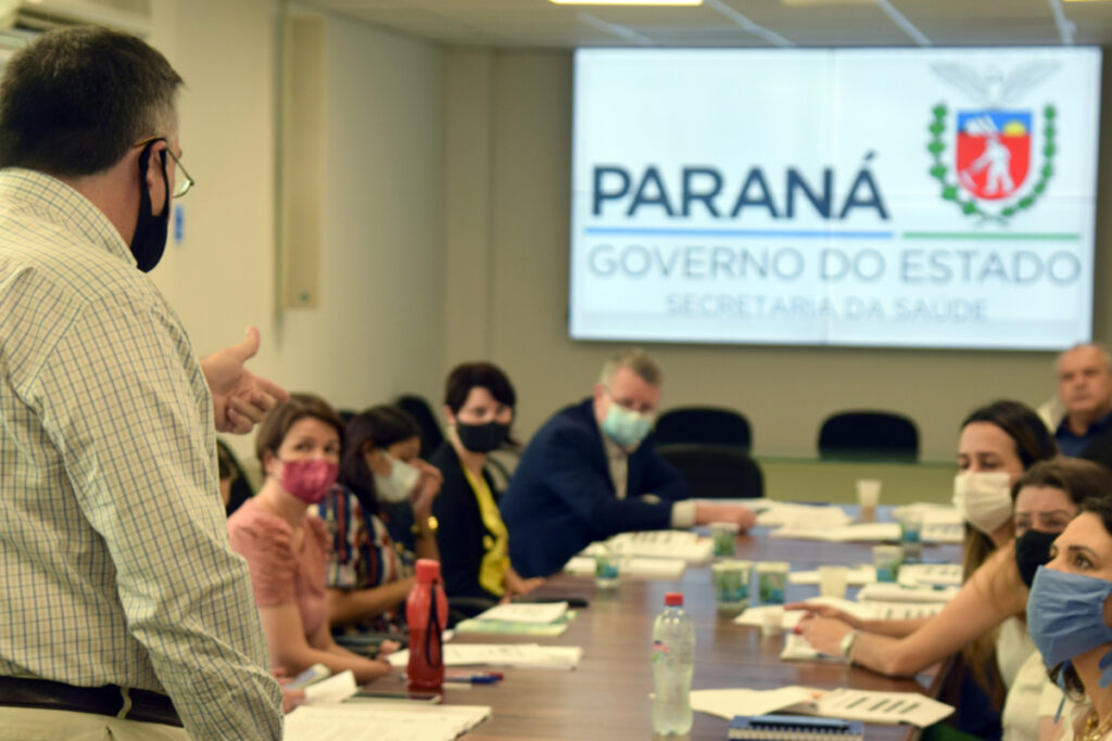 Reunião discute programa de qualificação para os consórcios de saúde