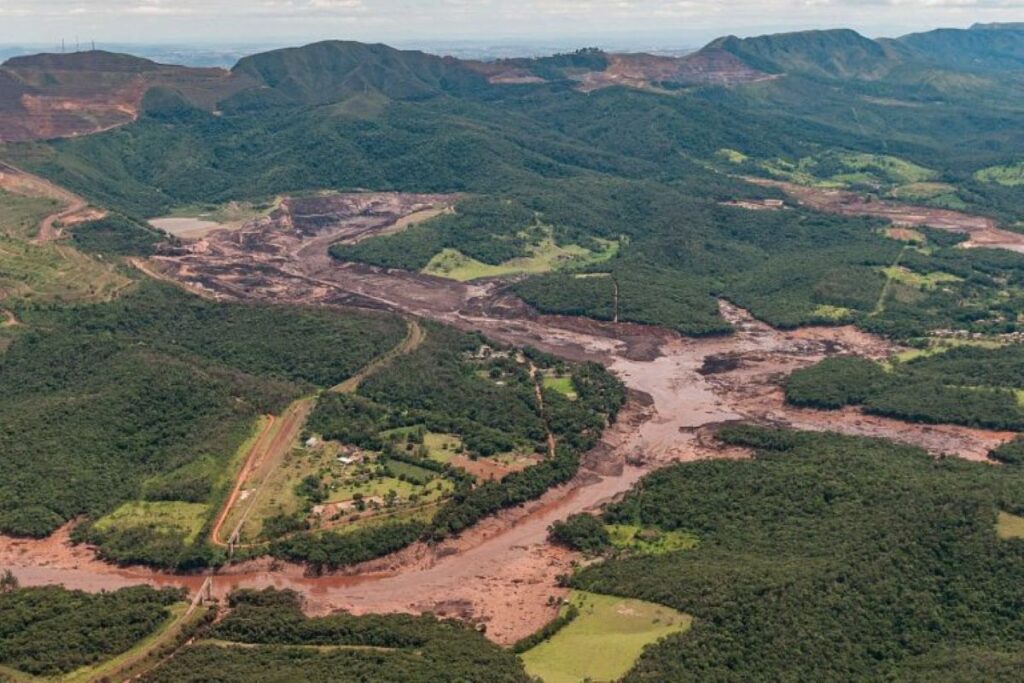 Comitiva da Patense Feed, de Minas Gerais, anuncia investimentos em Toledo