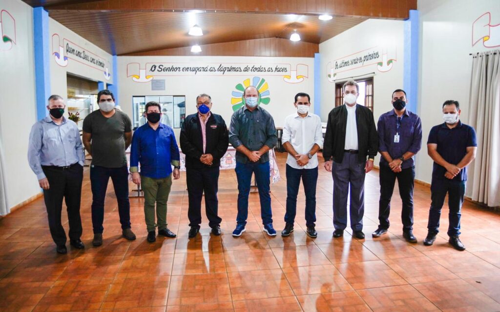 Deputado Márcio Pacheco visita Toledo e faz doação para a Fazenda Esperança
