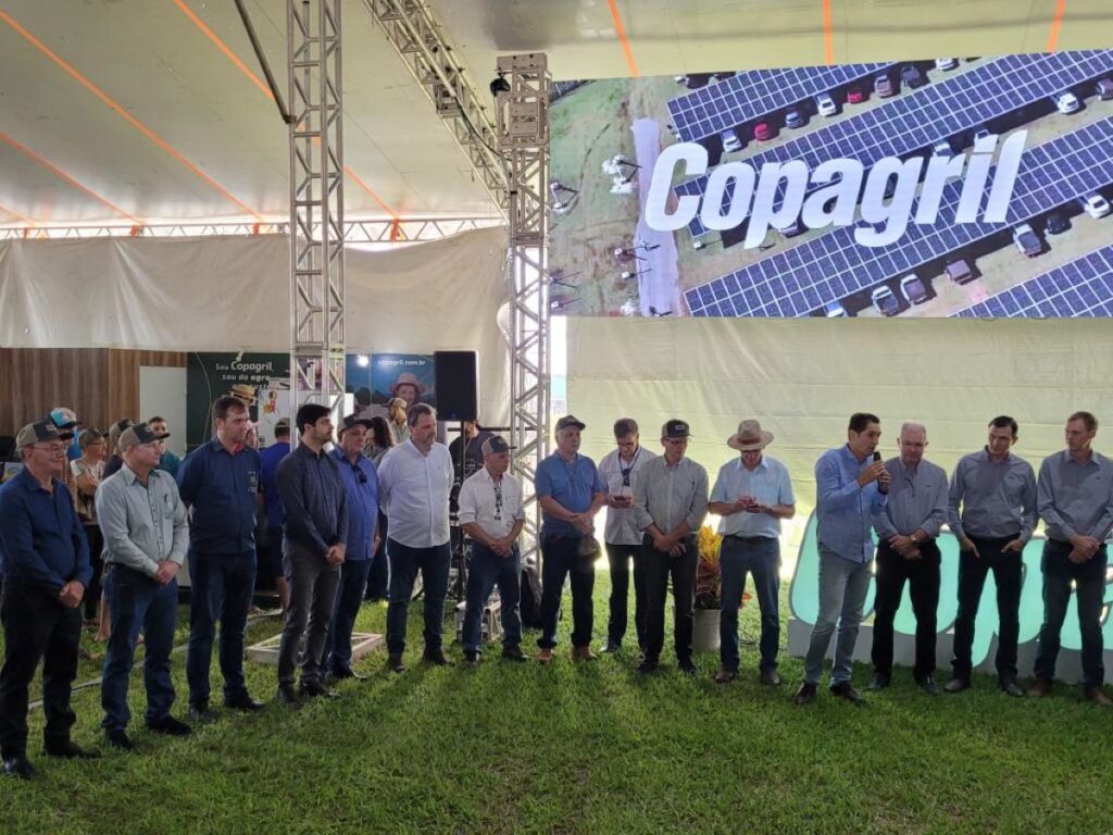 Prefeito em exercício de Quatro Pontes prestigia abertura do Dia de Campo Copagril