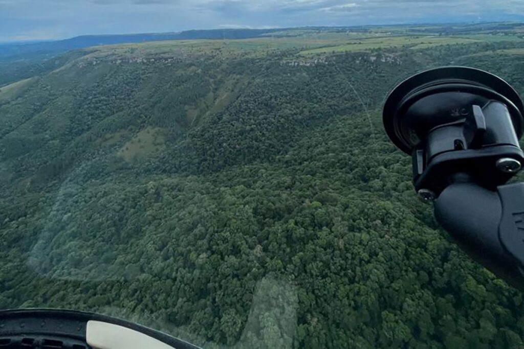 IAT realiza primeira ação de fiscalização ostensiva aérea no Oeste do Paraná