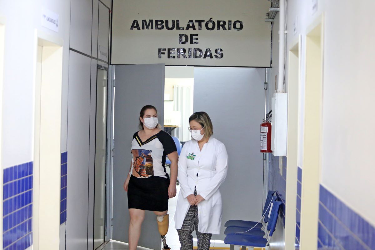 Toledo amplia horário de atendimento e serviços do Ambulatório de Feridas