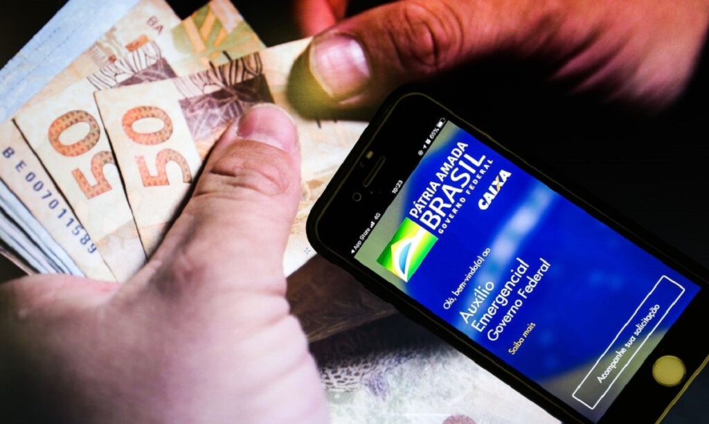 Caixa faz transmissão sobre os pagamentos do Auxílio Brasil
