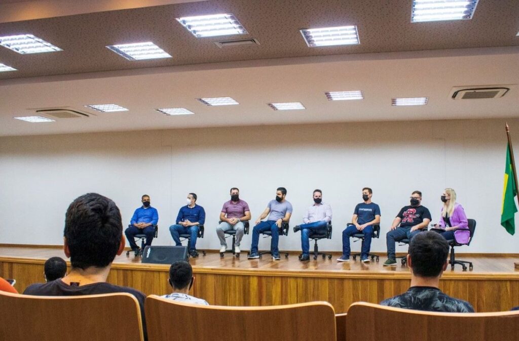 Semana Acadêmica do Biopark Educação promove oficinas e discute oportunidades do mercado de TI no Oeste