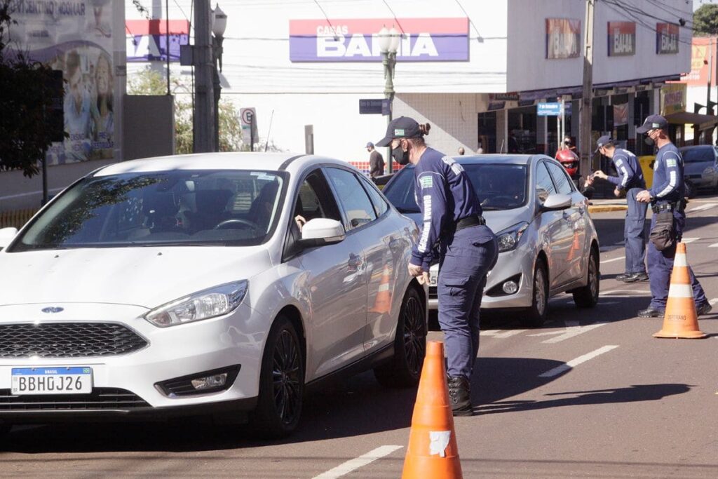 Melhorias no trânsito municipal, em especial na Rua Carlos Barbosa, são indicações de Gabriel Baierle