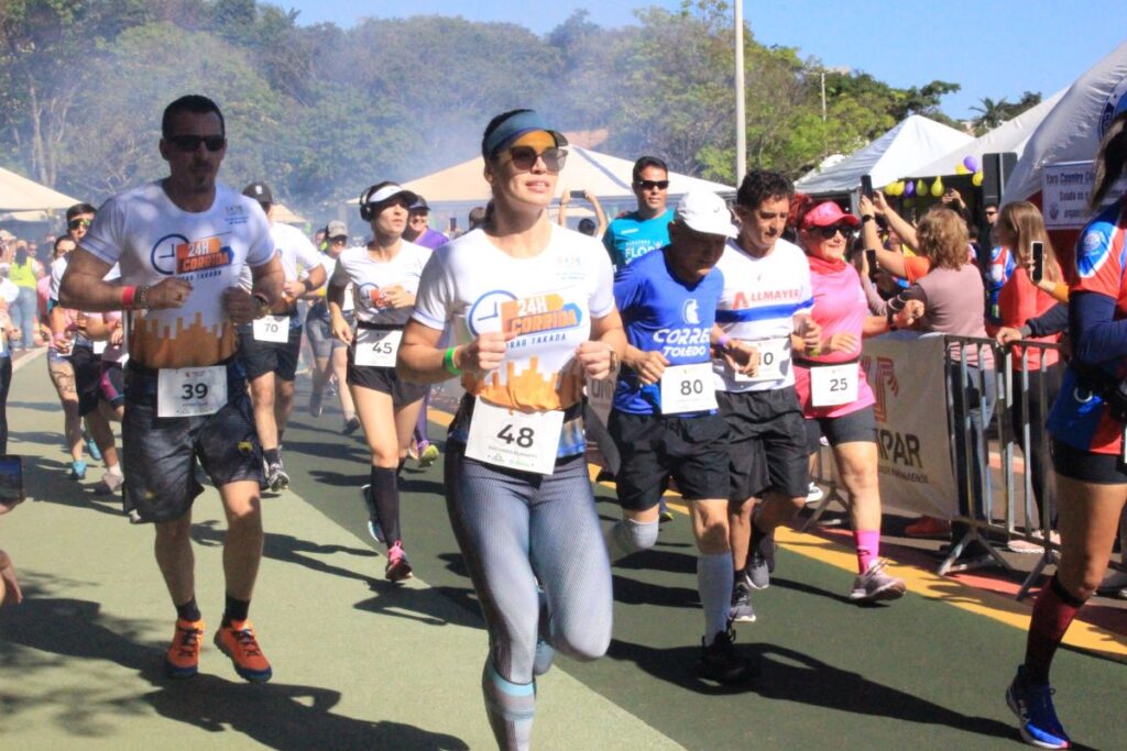Corrida 24 Horas Torao Takada inaugura pista emborrachada em Toledo