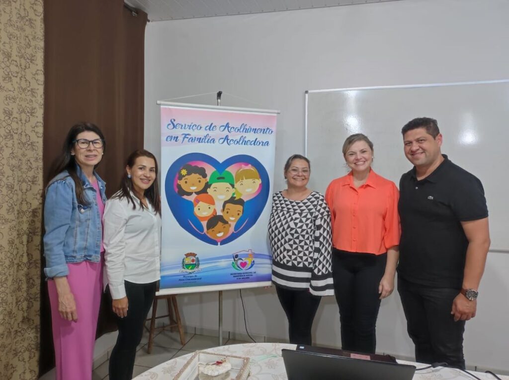 ASSIS: Capacitação do Serviço de Acolhimento Familiar é encerrada com roda de conversa entre as famílias
