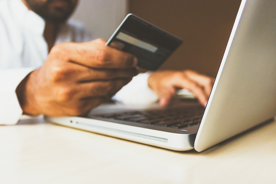 Cartão de crédito para empresas: confira as vantagens!