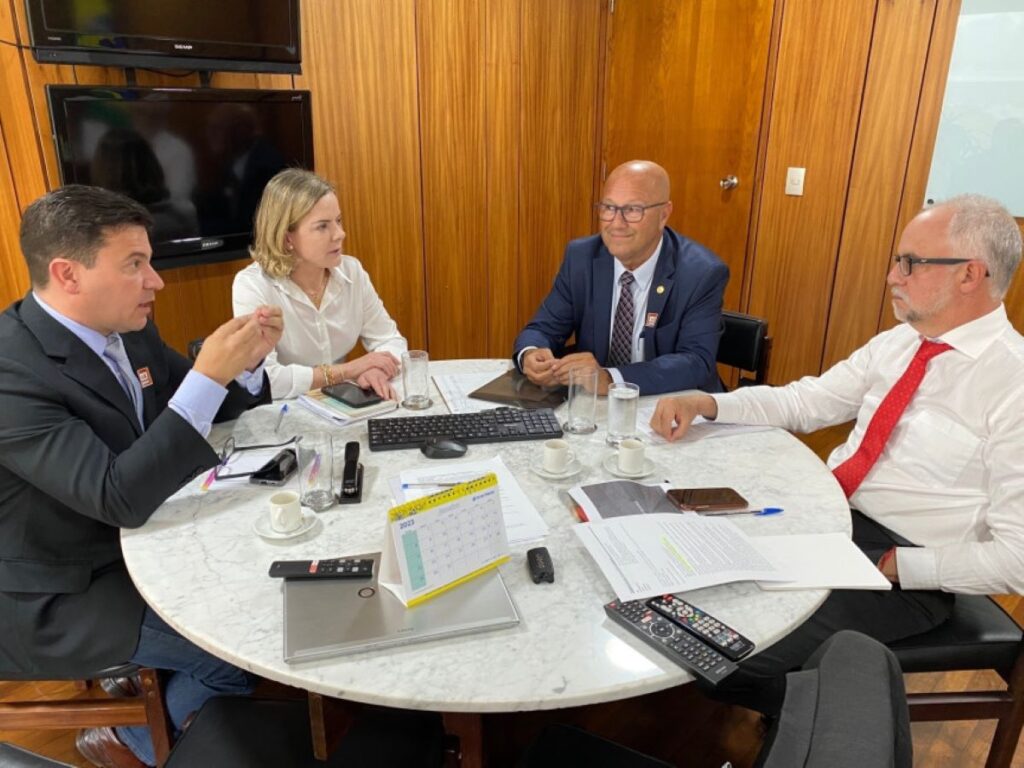 Em Brasília, Romanelli e Chiorato defendem nova modelagem no pedágio do Paraná