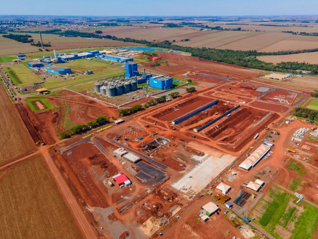 C.Vale: construção da esmagadora de soja vai empregar 1.500 trabalhadores em Palotina