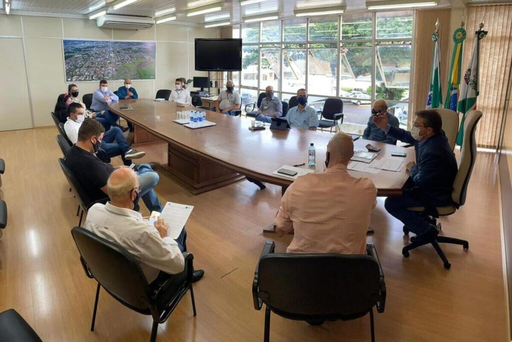 Prefeitura firma convênio de R$ 5,8 mi com Itaipu Binacional