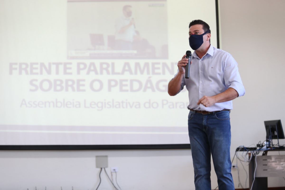 Deputado Arilson, coordenador de Frente Parlamentar, viaja a Brasília para discutir pedágio com ministro do TCU