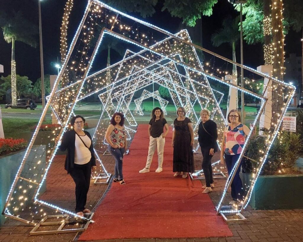 Coral Encanto de Viver realiza Bazar Solidário Especial de Natal