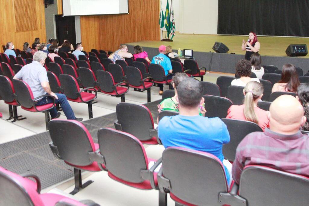 Assistência Social de Toledo promove 1º Encontro de Lideranças e Políticas Públicas