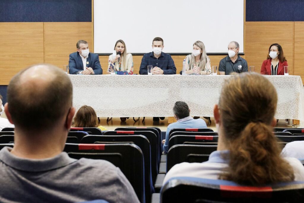 Encontro em Toledo reúne Conselho de Secretarias e gestores de saúde da 20ª Regional