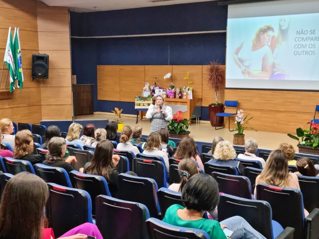 Em Toledo, mulheres têm tarde de diversão e conhecimento no Toodas no Agro