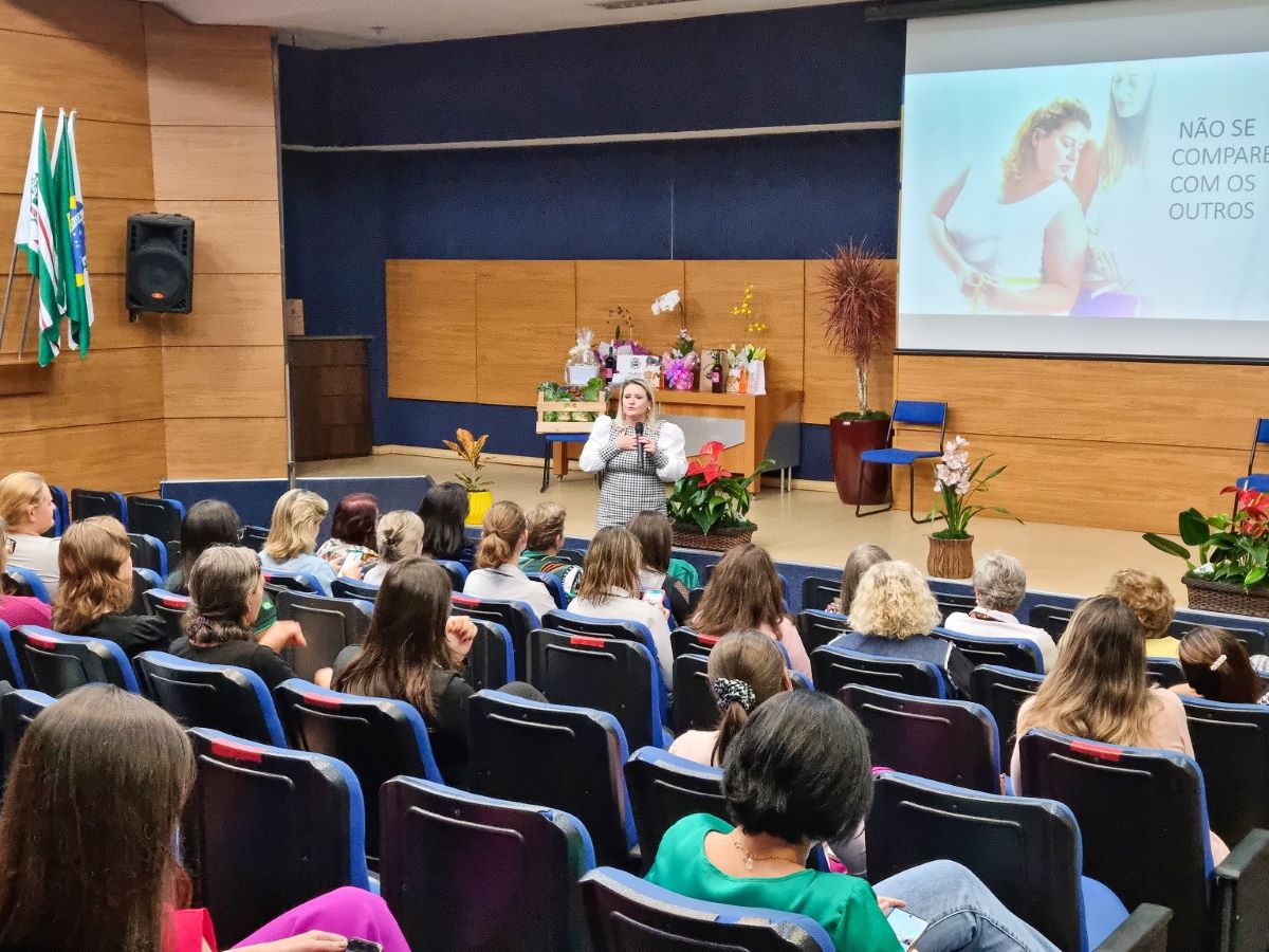 Em Toledo, mulheres têm tarde de diversão e conhecimento no Toodas no Agro
