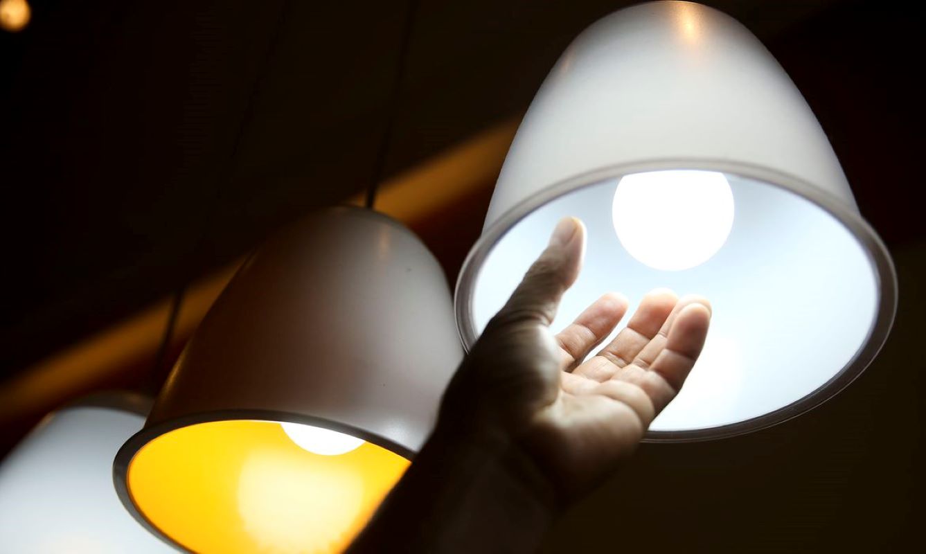 Consumidor poderá escolher de quem comprar a energia elétrica, se o marco do setor elétrico for aprovado