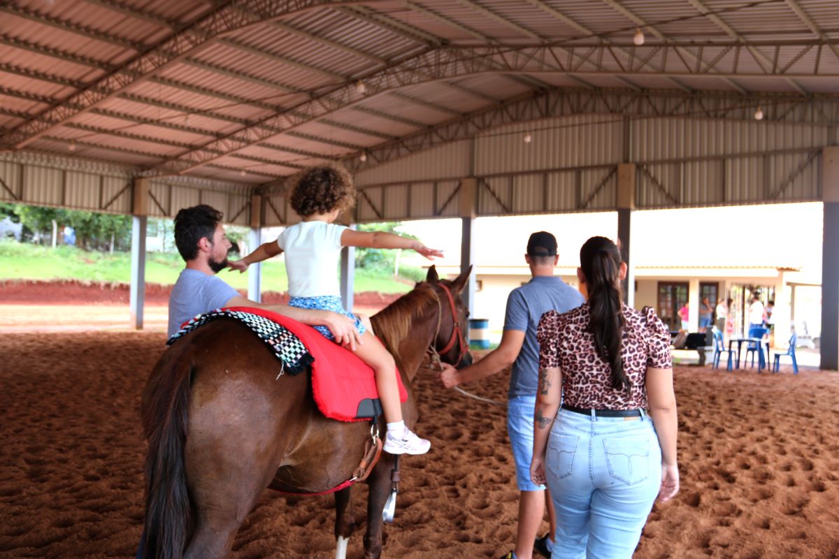 Município de Maripá implanta Equoterapia para tratamento de saúde
