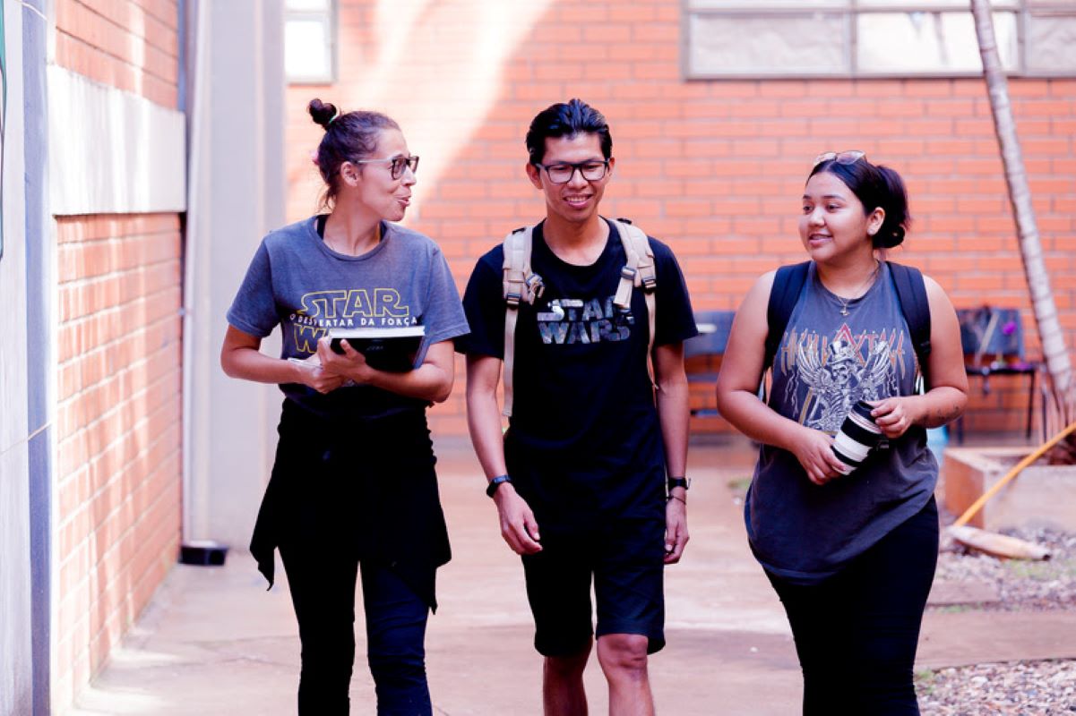 Inscrições da seleção de estudantes refugiados, da UNILA, terminam nesta quarta-feira (31)