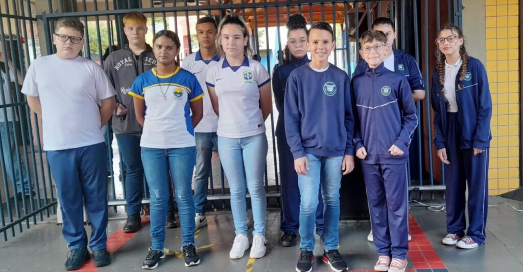 CCM Novo Horizonte premia os vencedores do Concurso de Crônicas e os estudantes que se destacaram em 2022