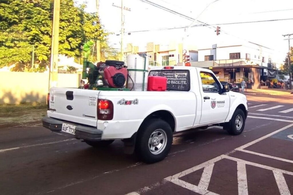 Com epidemia de dengue, Cascavel inicia aplicação de fumacê nos bairros