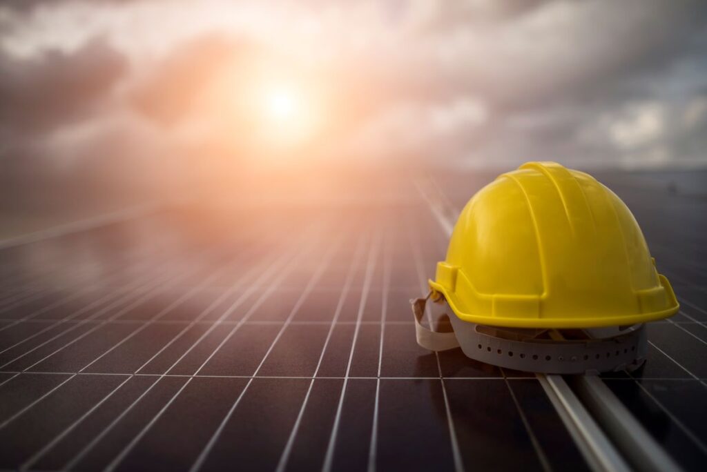 Geração própria de energia solar no Paraná atinge 1 gigawatt e R$ 5,5 bilhões em investimentos