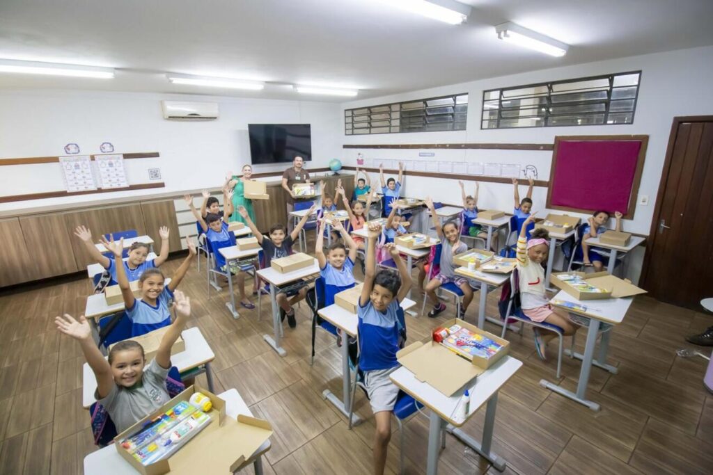 Decisões do TJPR buscam melhor acompanhamento escolar de pessoas com deficiência