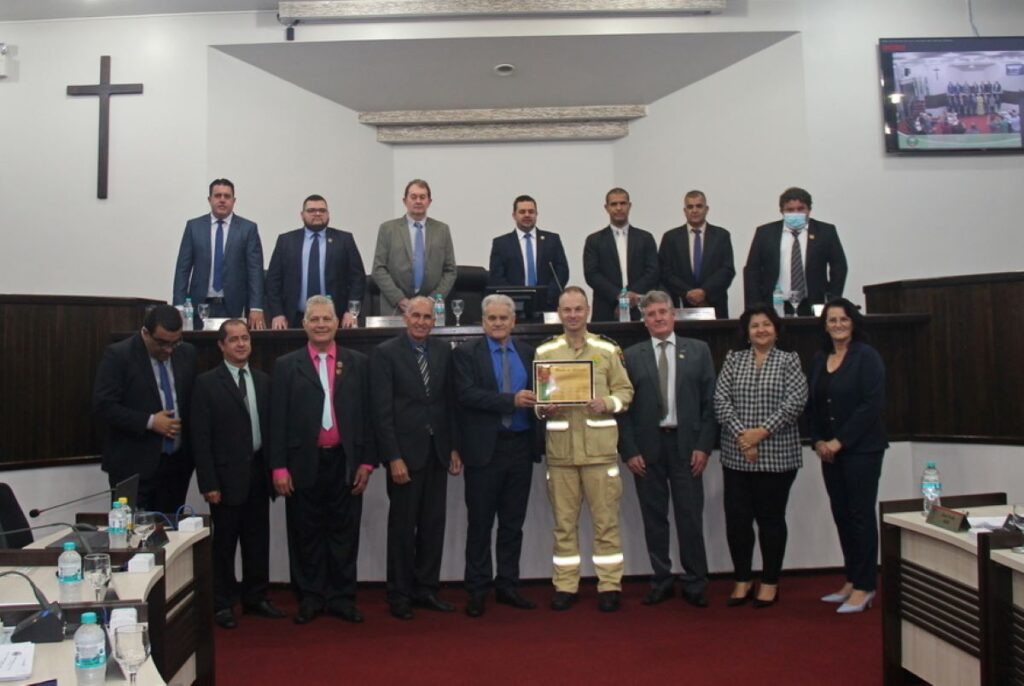 Major Zarpellon recebe homenagem na Câmara de Toledo