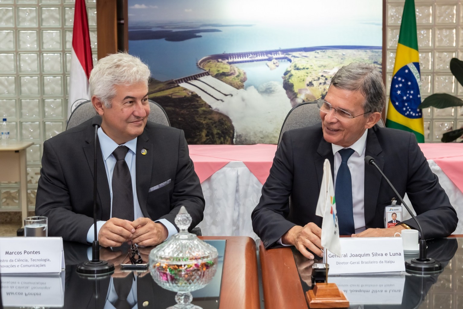 Ministro Marcos Pontes propõe parcerias com Itaipu e PTI para levar projetos a todo o País