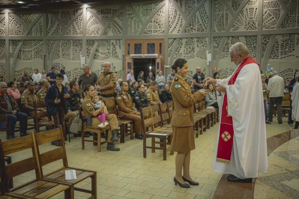 Missa em Ação de Graças abre as celebrações dos 17 anos do 19º Batalhão de Polícia Militar em Toledo