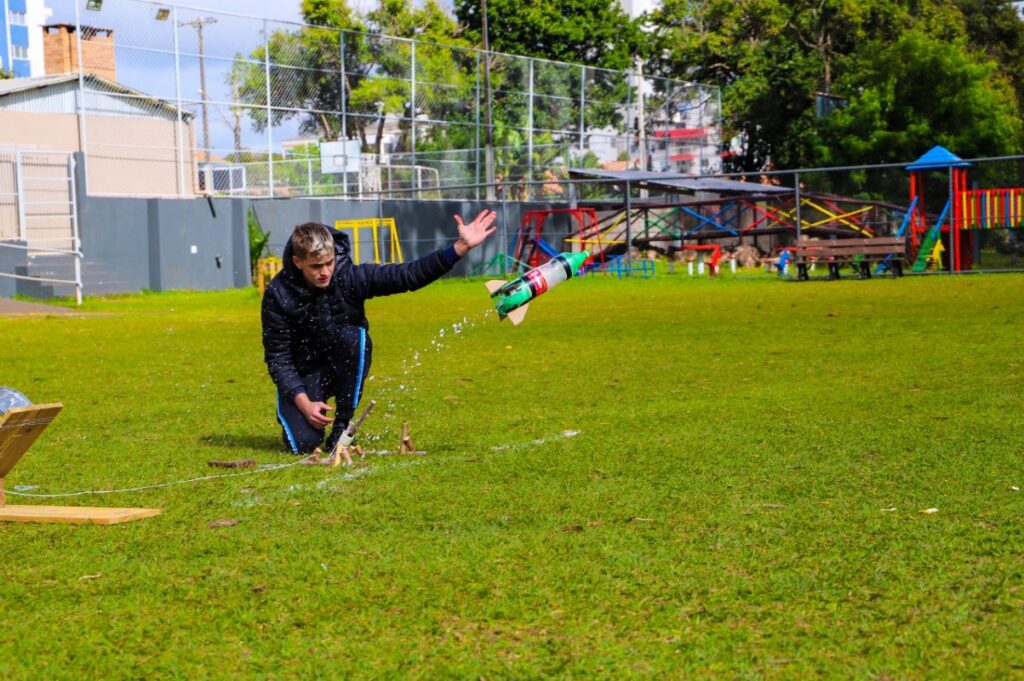 Alunos Lassalistas desenvolvem foguetes para a 16ª MOBFOG