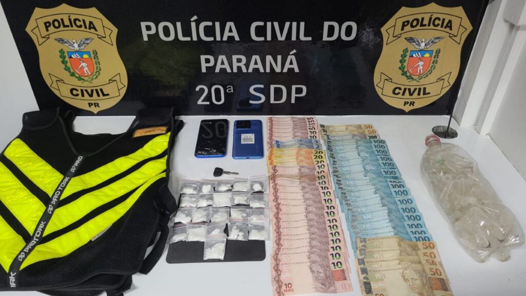 Disfarçado de mototaxista, homem promove delivery de cocaína em Toledo e é preso pela Polícia Civil