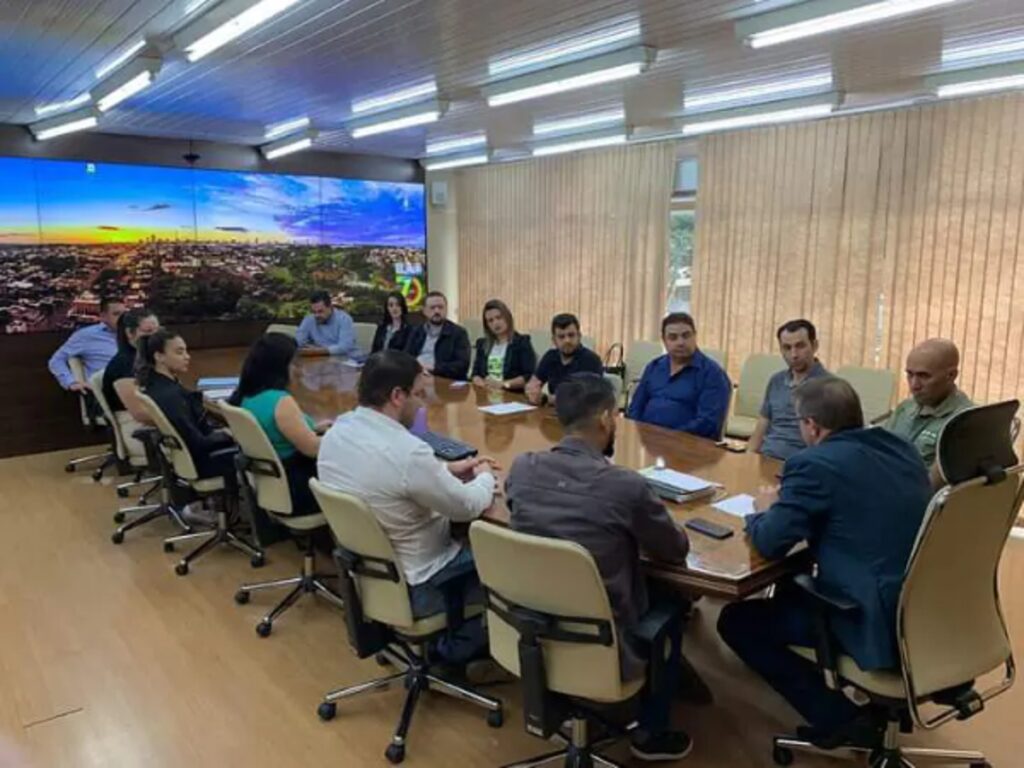 Núcleo da Grande Pioneiro apresenta demandas do bairro ao prefeito de Toledo