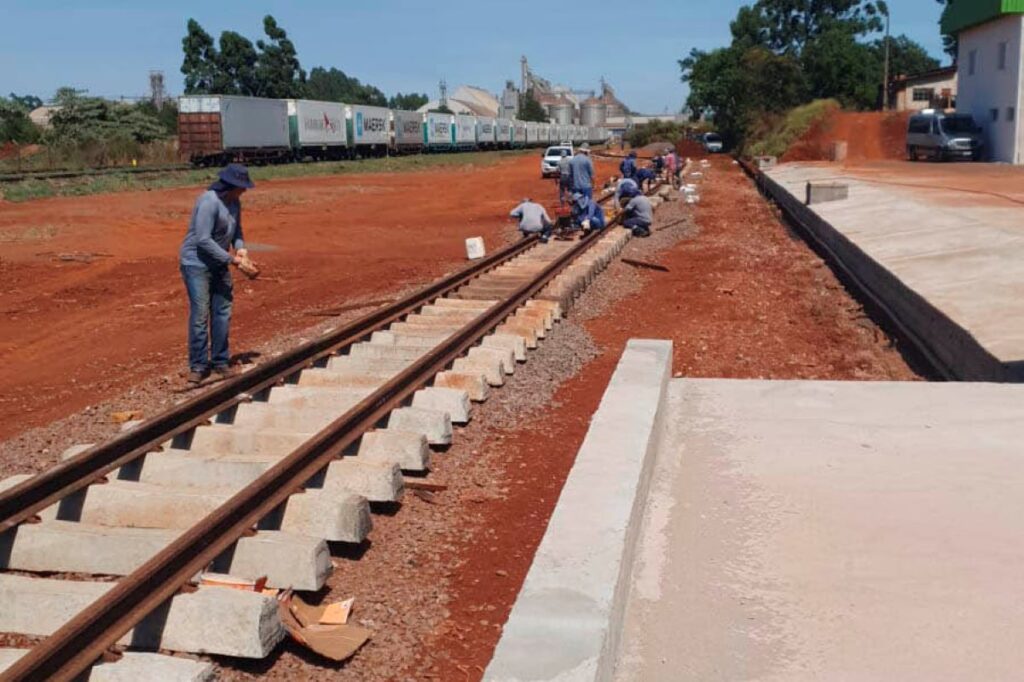 Ampliação do terminal da Ferroeste dobrará envio de contêineres pela estrada de ferro