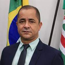 Chumbinho Silva reitera sua reprovação à “extinção” de secretarias