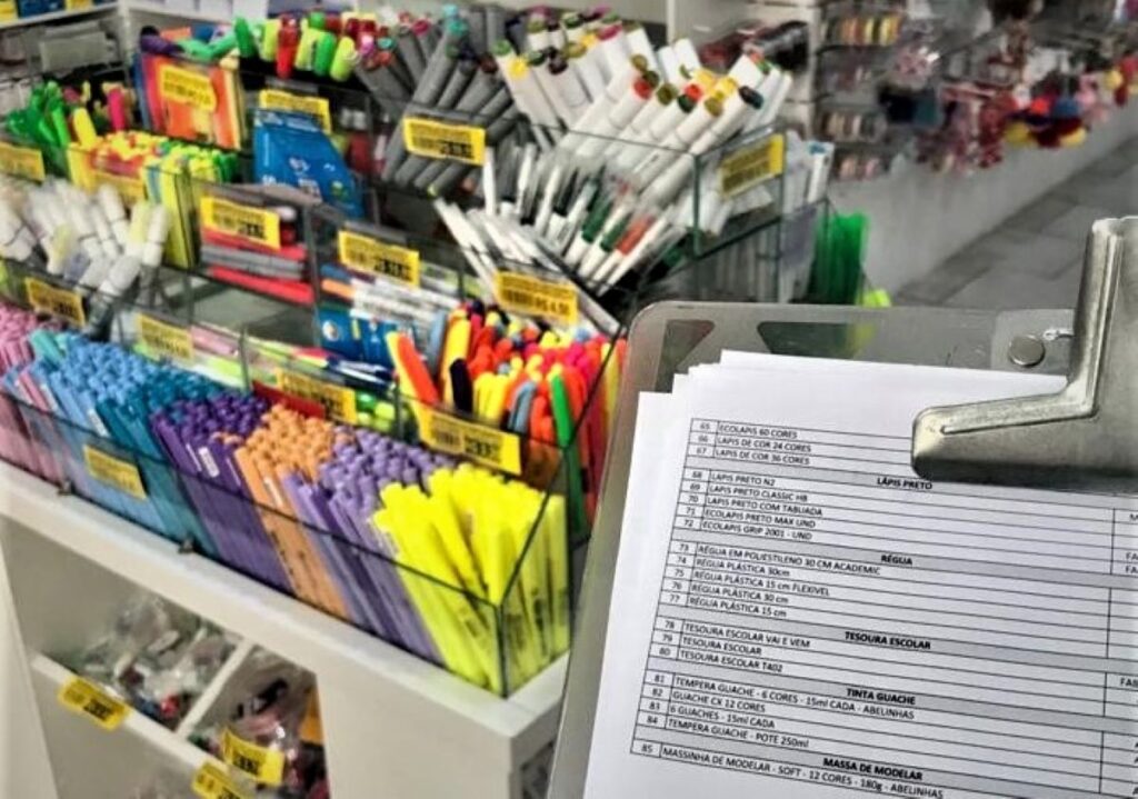 Procon/Toledo divulga pesquisa de preços de materiais escolares