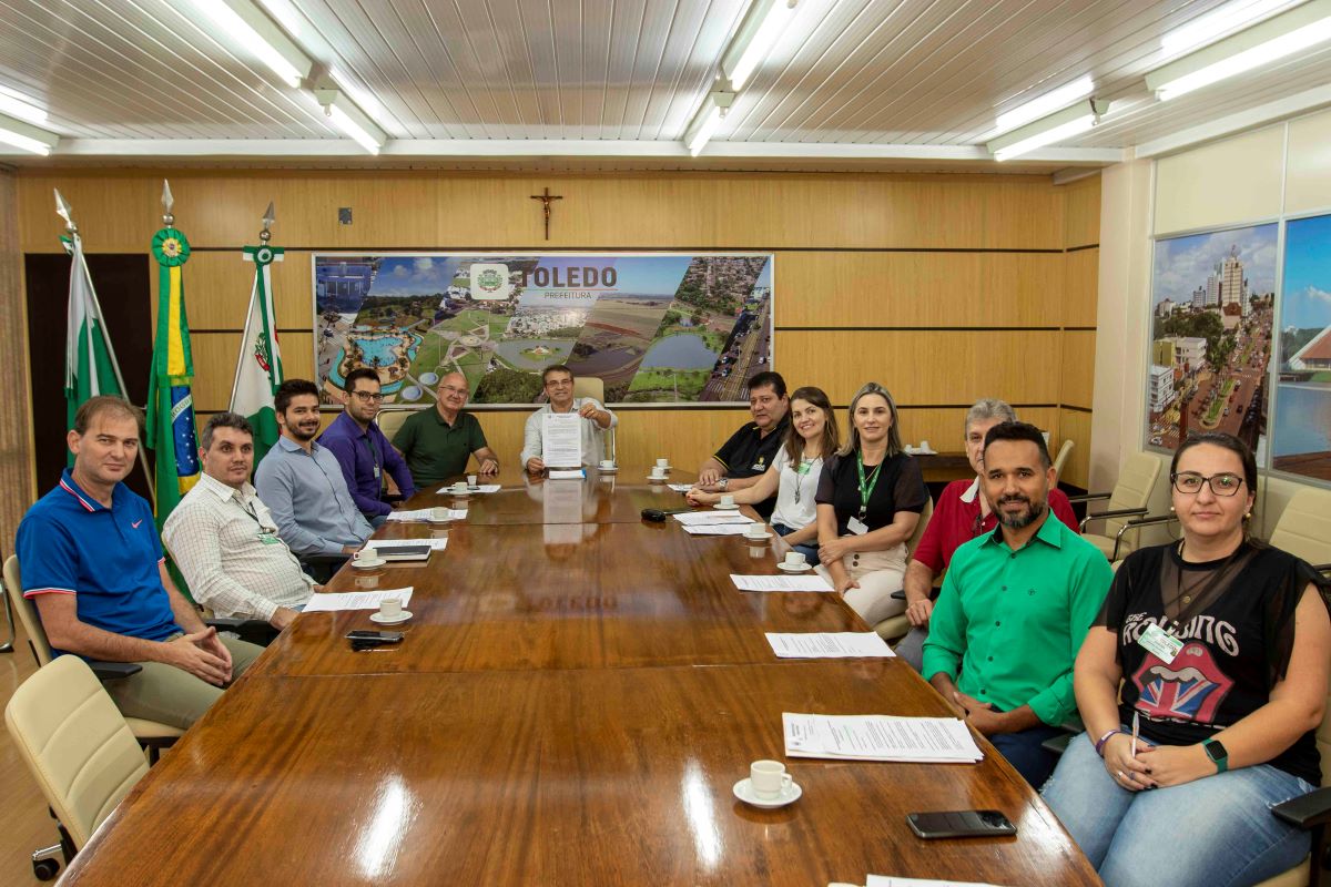 Nova composição da Junta de Recursos Fiscais toma posse e realiza 1ª reunião