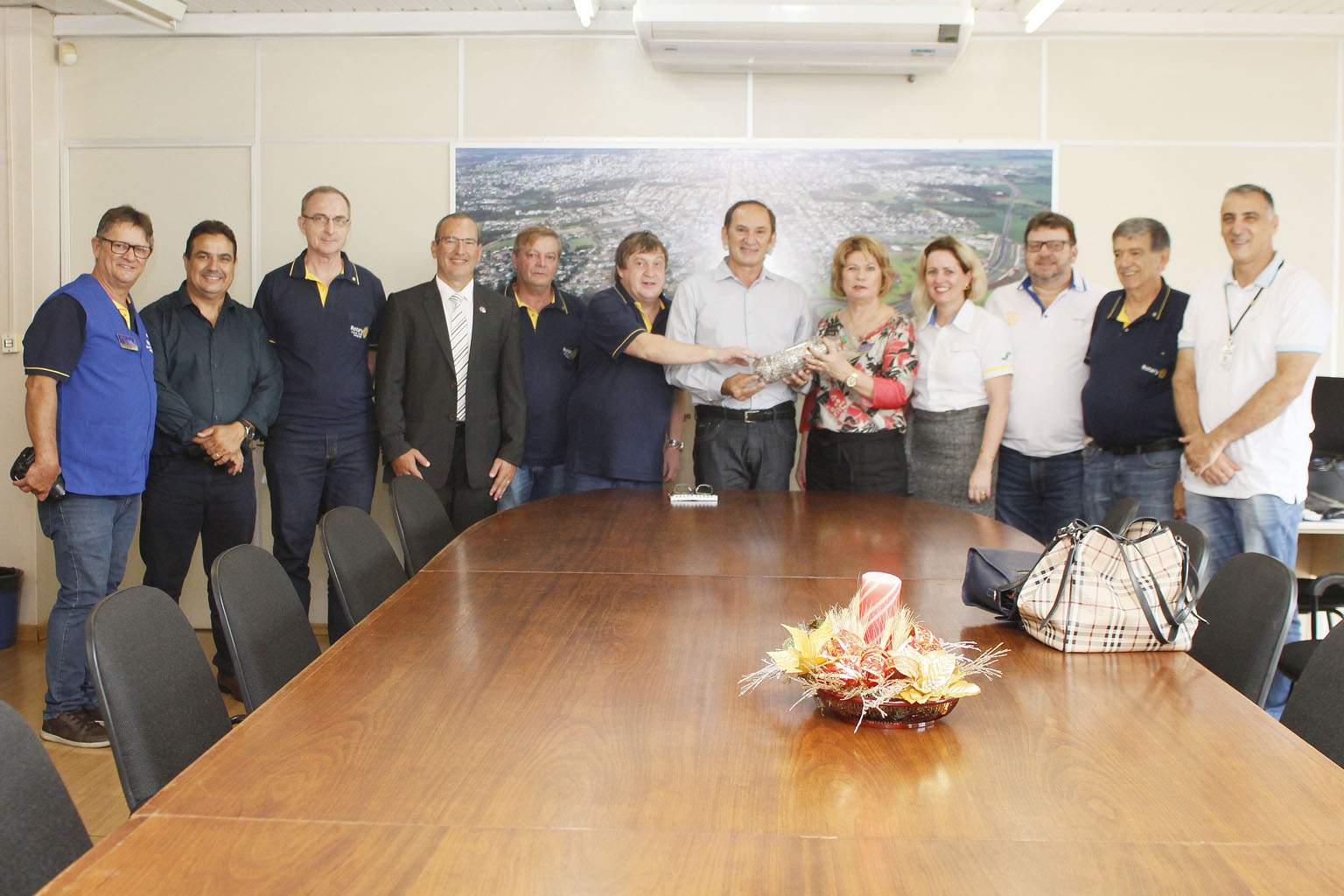 Prefeito recebe a Governadora do Rotary visita Toledo
